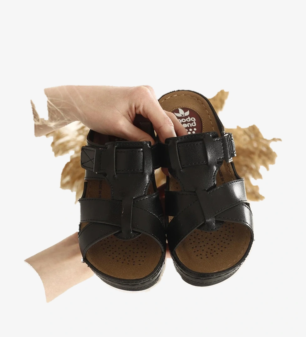 Ccway Çapraz Cırtlı Kadın Düz Terlik Vi̇zon Si̇yah model görseli