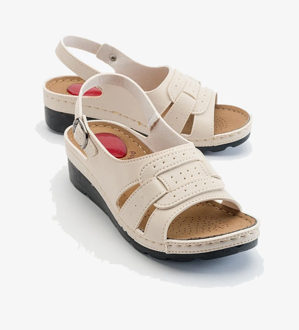 Ccway Geçmeli Kadın Düz Sandalet Si̇yah Bej model görseli