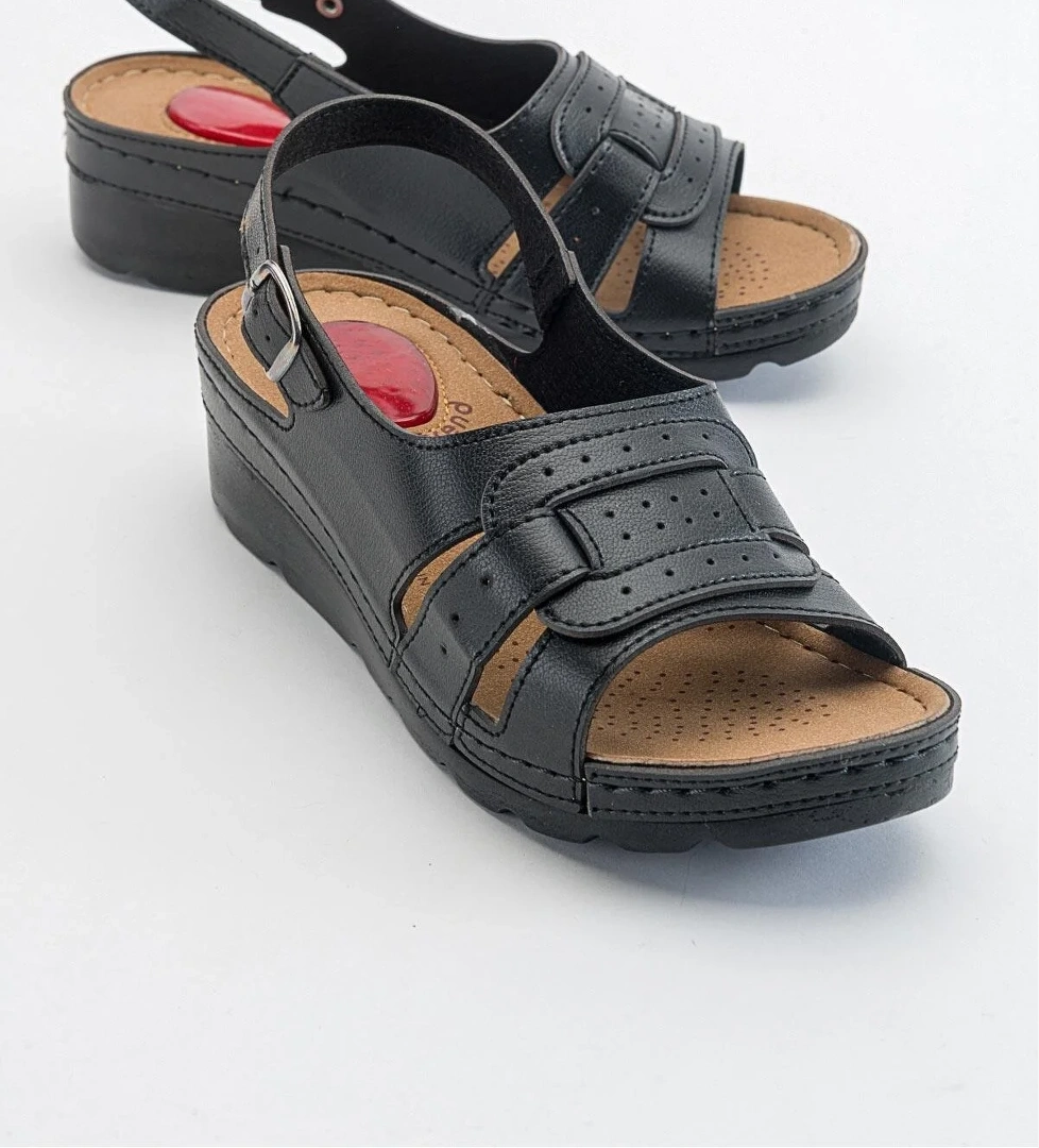 Geçmeli Kadın Düz Sandalet SİYAH