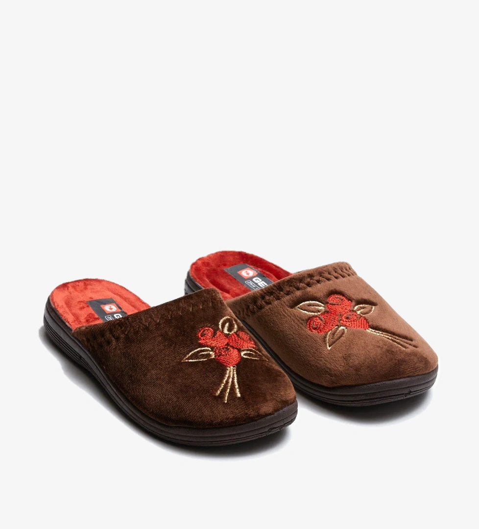 Kışlık Kadın Terlik - Görsel 1