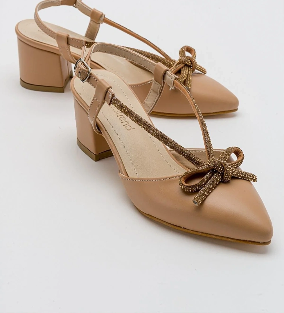 Ccway Fiyonk Taşlı Kadın Topuklu Sandalet Si̇yah Nude Ci̇lt model görseli