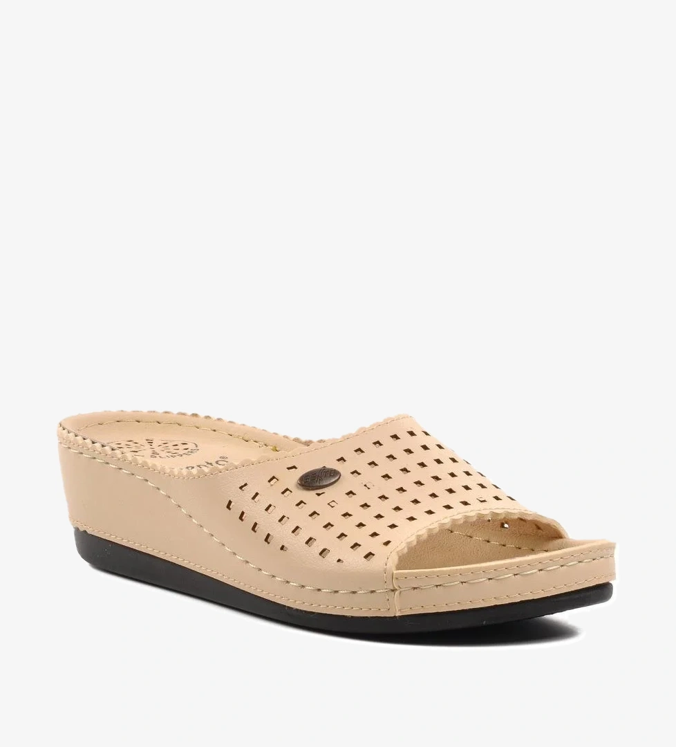 15.034 Bej Kadın Terlik