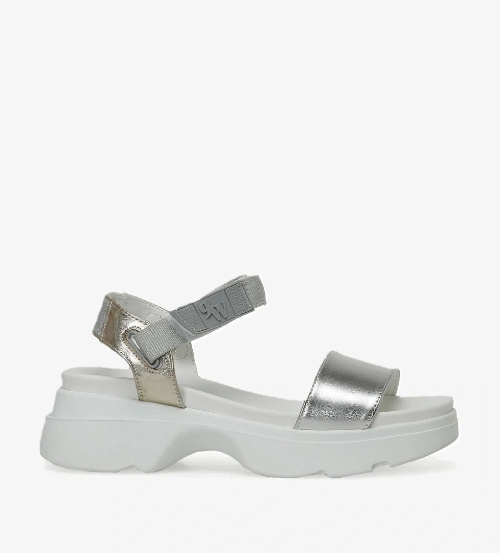 NUYT2 3FX Gümüş Kadın Kalın Taban Sandalet - Görsel 1