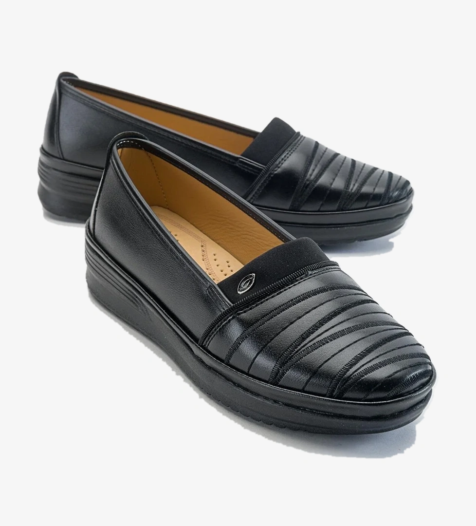 Ccway Zikzak Nakışlı Kadın Babet SİYAH CİLT model görseli