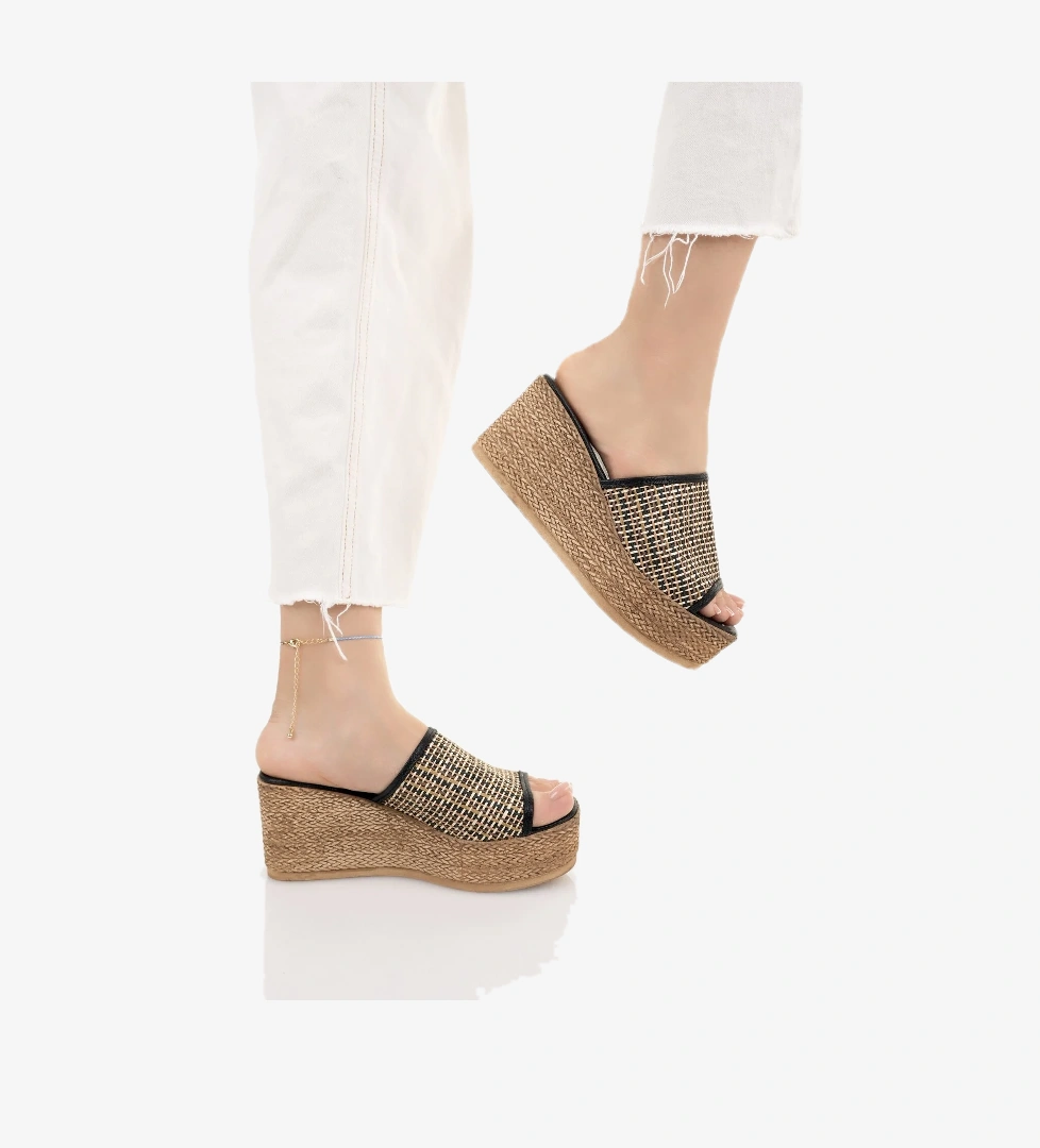 Freemax Kadın Garantili 7 Cm Yüksek Topuk Platform Taban Terlik Ppl.2002 model görseli