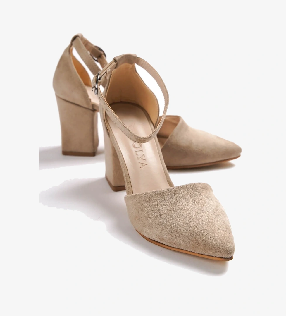 Flora Bej Süet Bilekten Bantlı Topuklu Ayakkabı