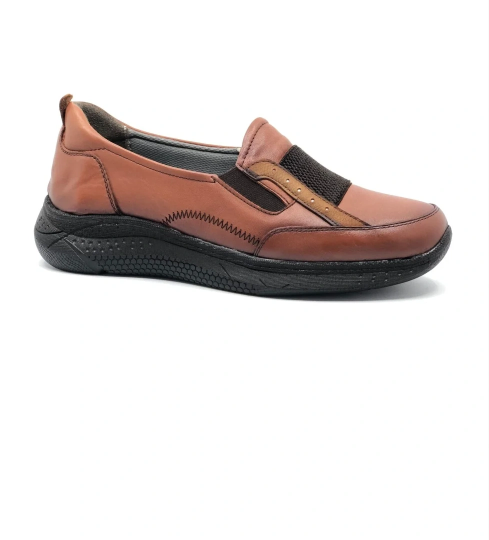 Kocamanlar Marka 76 Hakiki Deri Ortapedik Casual Kadın Babet model görseli