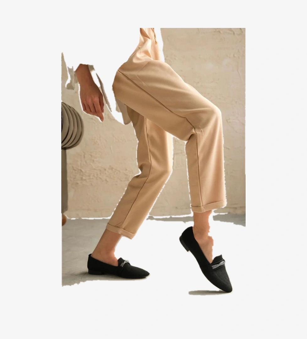 Feles Taş Örgü Detaylı Triko Kadın Babet model görseli