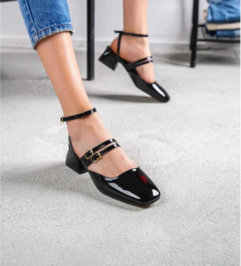 Kohana Siyah Çift Baret Küt Burun Topuklu Günlük Ayakkabı - Görsel 1