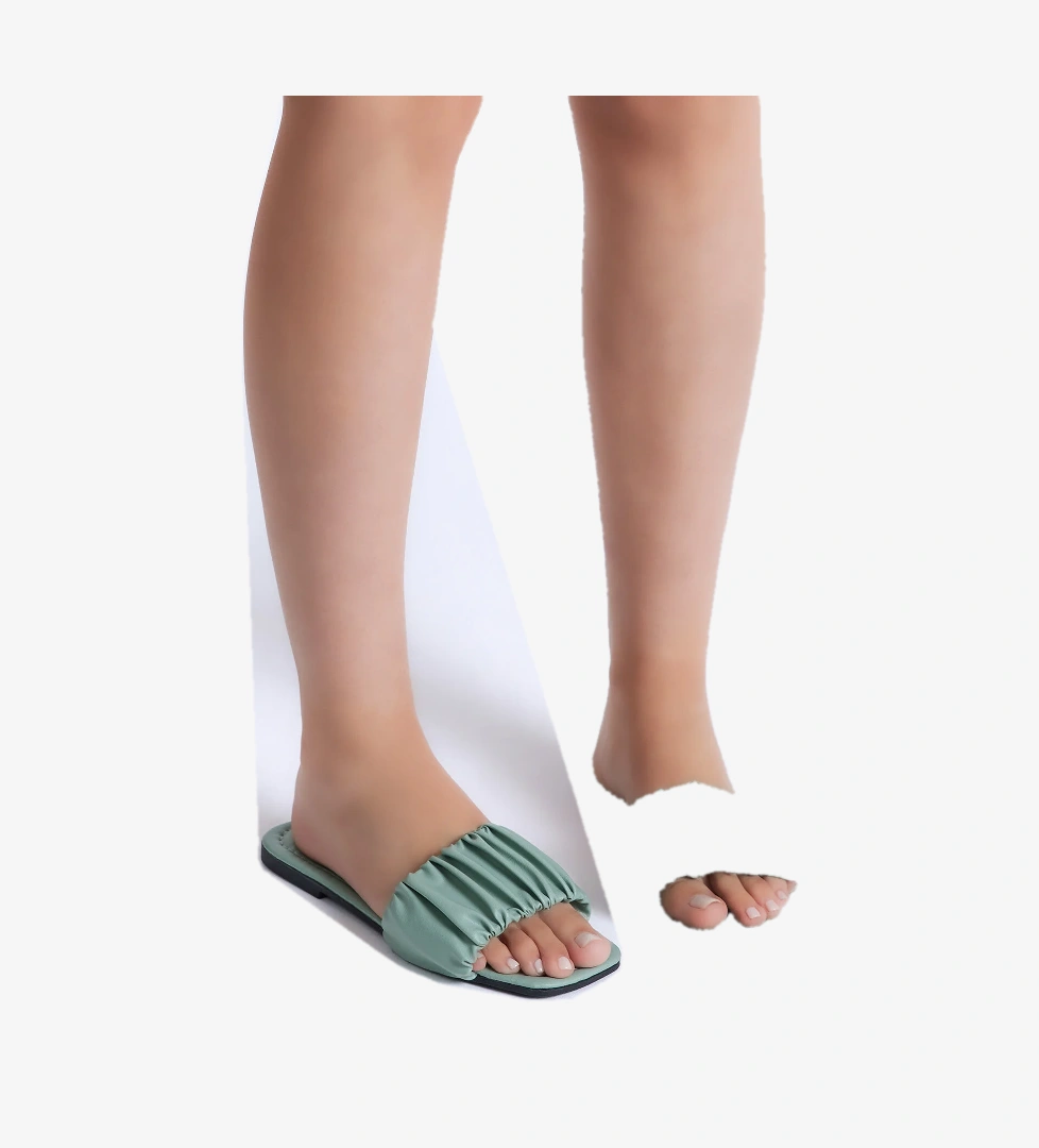 Kadın Su Yeşili Önü Büzgülü Tek Bantlı Terlik