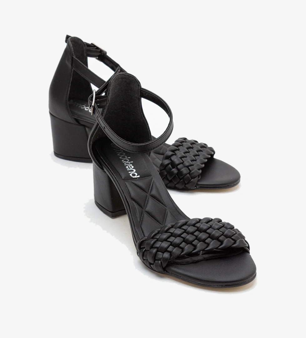 Kadın Tek Bantlı Topuklu Sandalet SİYAH CİLT