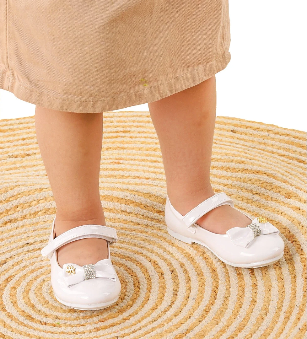 Cırtlı Fiyonklu Kız Çocuk Babet Ayakkabı Ege 201 Rugan Beyaz