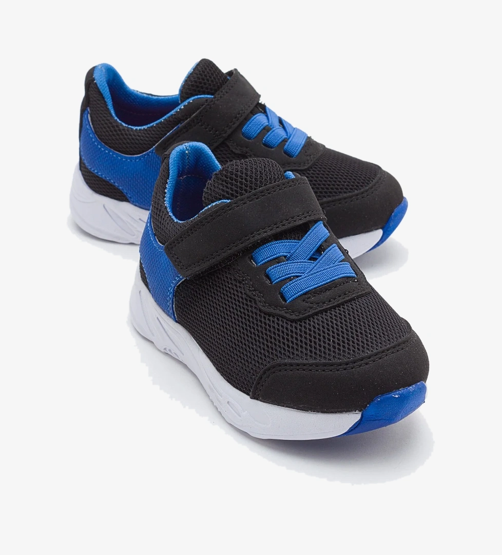 Erkek Çocuk Siyah Spor Ayakkabı
