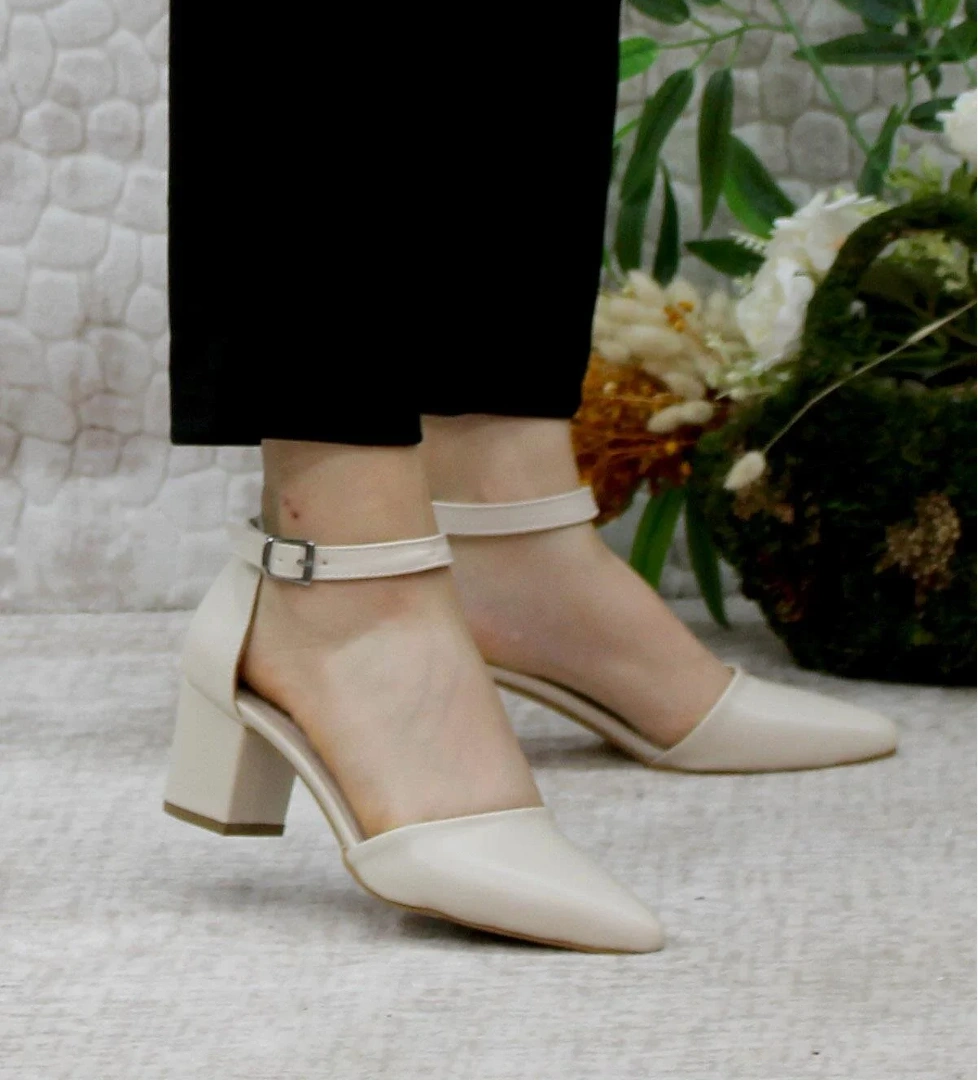 Mehmet Mete 422 Fashion Kalın Topuklu Kadın Ayakkabı model görseli