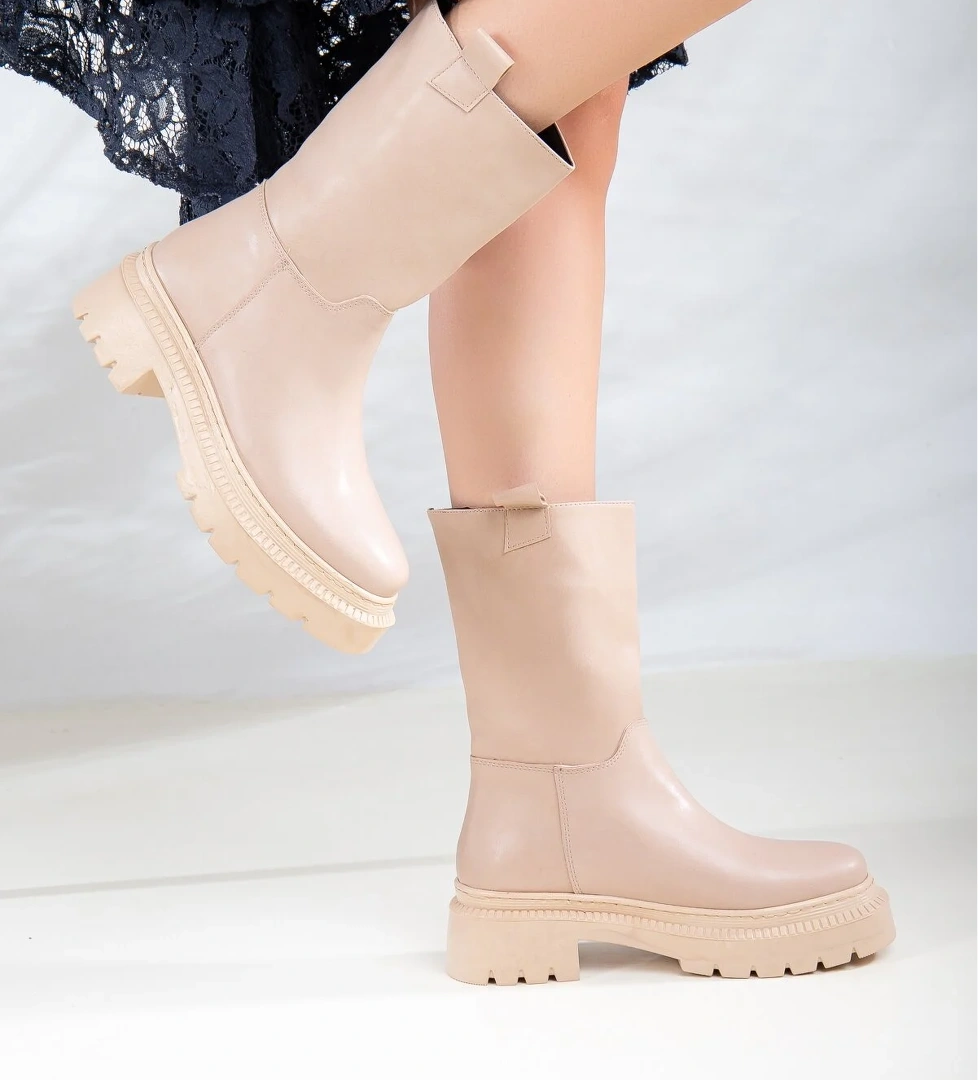 Daxtors D1943 Kadın Günlük Ortopedik Bot Bootie model görseli