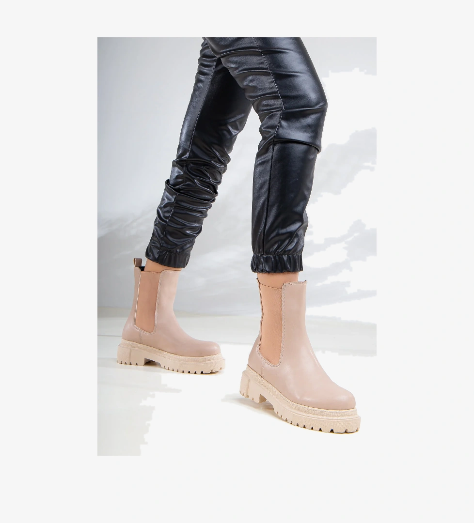 Daxtors D1850 Kadın Yanı Lastikli Ortopedik Bot Bootie model görseli