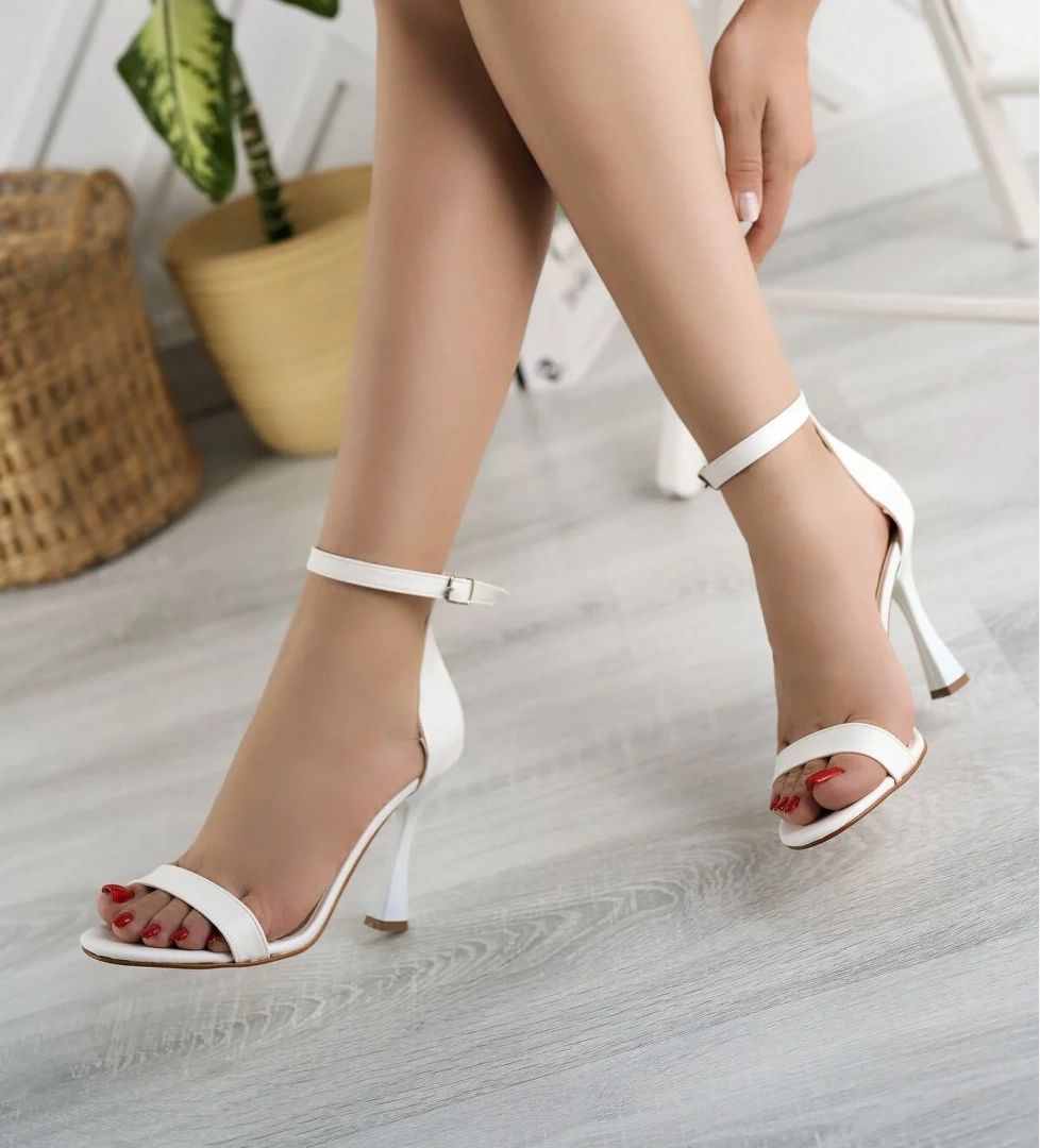 Kadın 10 cm Klasik Yüksek Topuklu Abiye Ayakkabı Beyaz Cilt