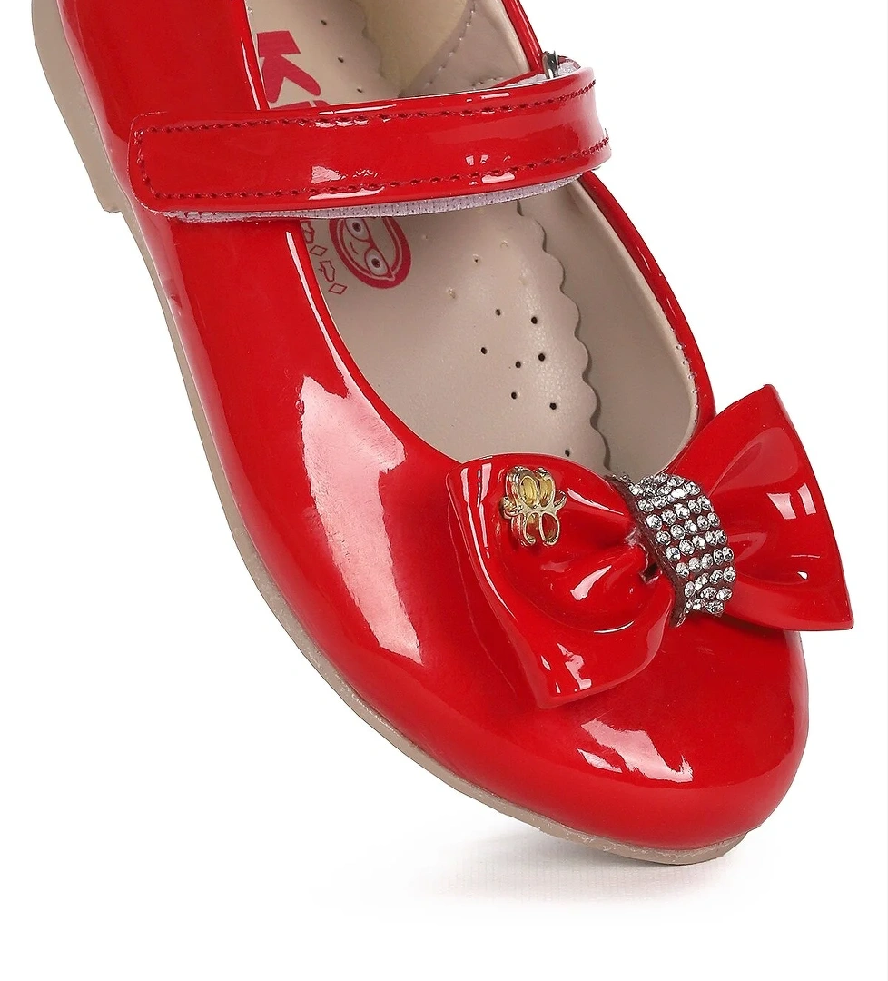 Kiko Kids Withbow Cırtlı Fiyonklu Kız Çocuk Ege Babet 201 Ayakkabı Rugan model görseli