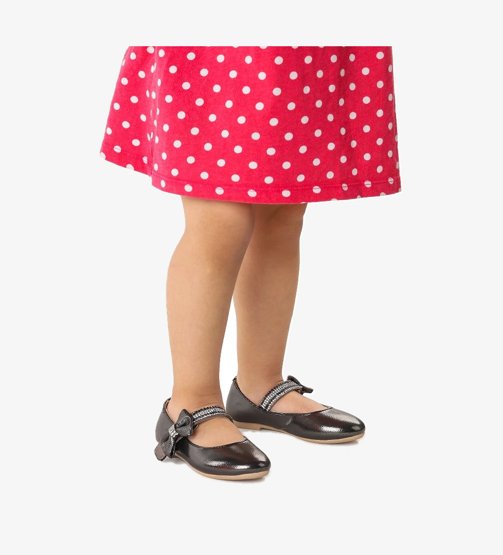 Cerry Vakko Cırtlı Kız Çocuk Taşlı Babet Ayakkabı Platin