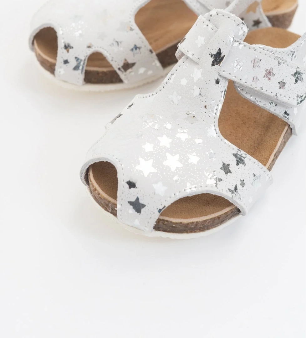 Unisex Çocuk Yıldızlı Gümüş Deri Ortopedik Destekli Çocuk Sandalet