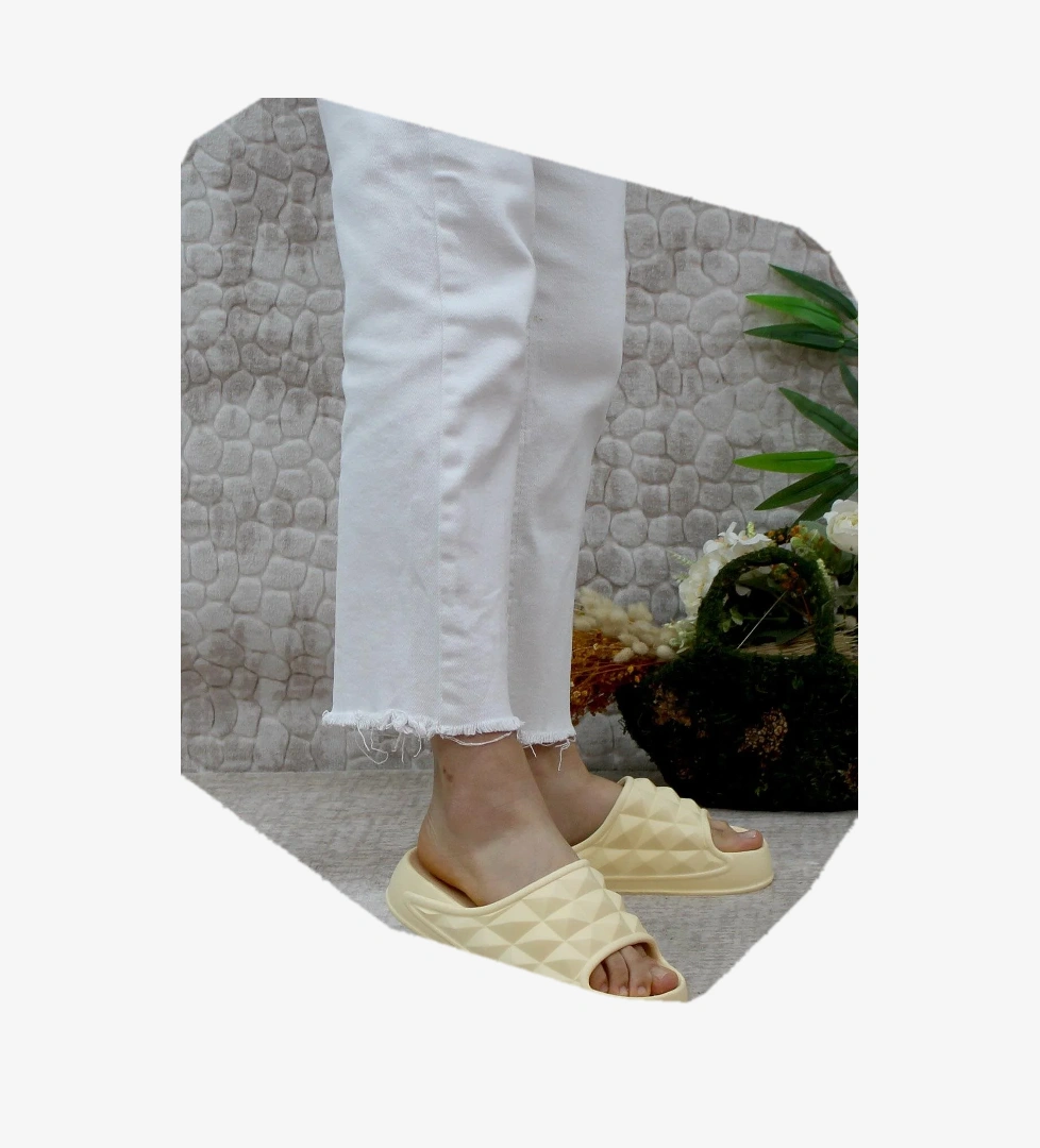 EZ0134 Plaj Deniz Havuz Terliği Hafif Rahat Esnek Kadın Terlik