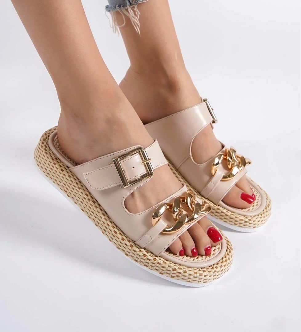 Modabuymuş Mambo Zincir Tokalı Siyah Ten Rengi Günlük Kadın Hasır Terlik model görseli