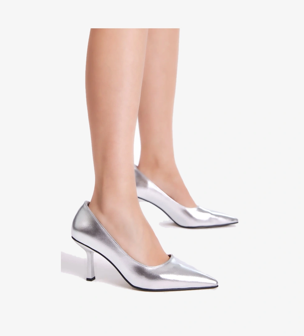 Tonny Black Kadın Gümüş Cilt Gecce Serisi Sivri Burunlu Topuklu Ayakkabı model görseli