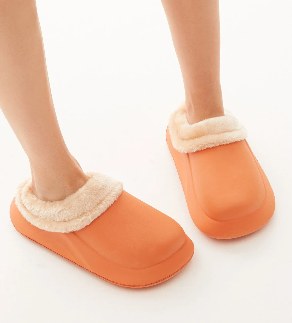 Tonny Black Kadın Rahat Kalıp İçi Kürklü Eva Terlik model görseli