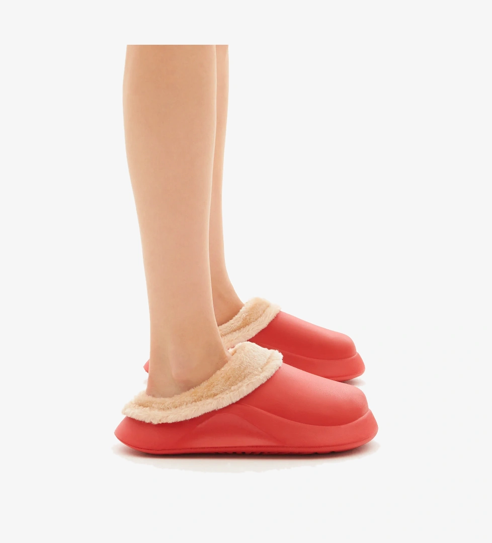 Kadın Kırmızı Rahat Kalıp İçi Kürklü Eva Terlik