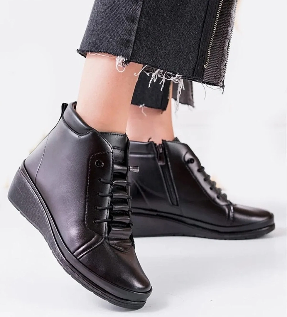 140 Ortopedik Taban Cırtlı Siyah Anne Botu Kadın Bot Postal Çizme - Görsel 1