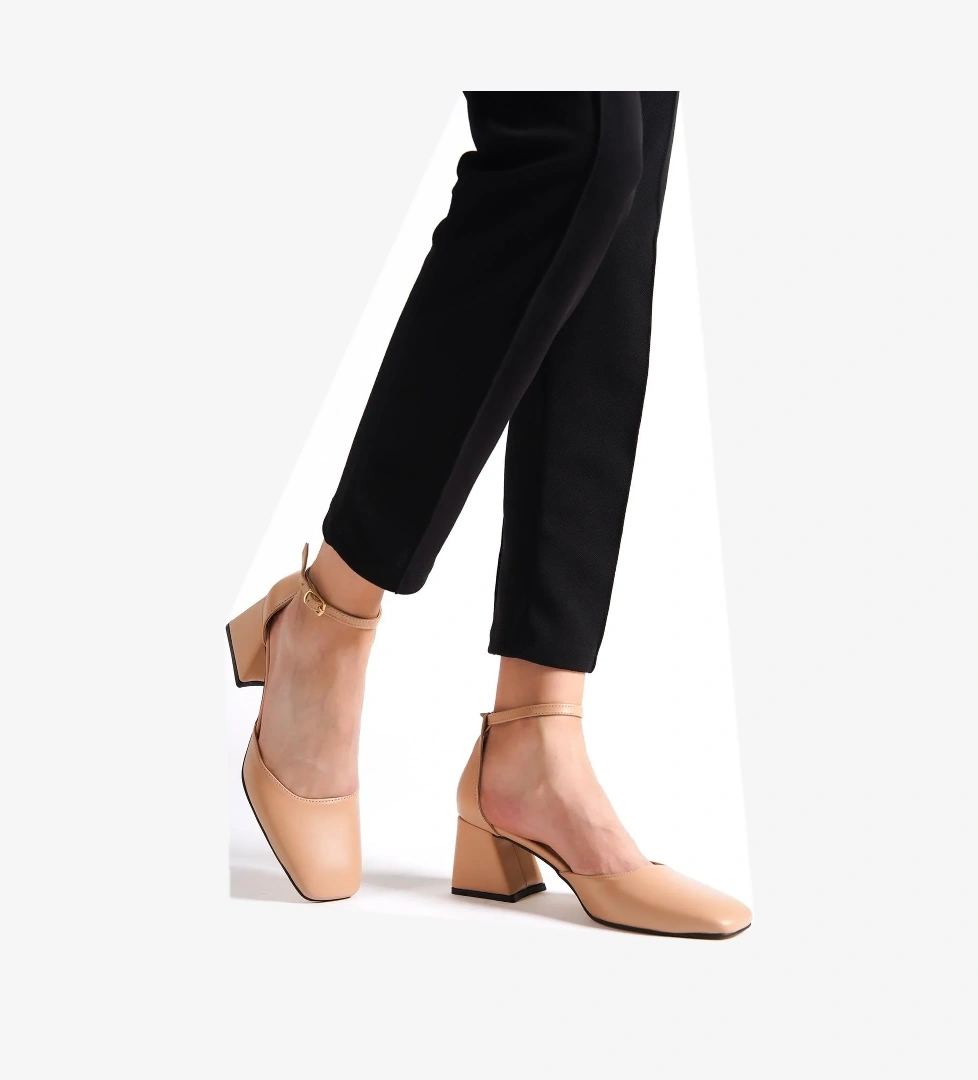 Yulia Ten Rengi Kalın Topuklu Yanı Açık Ayakkabı