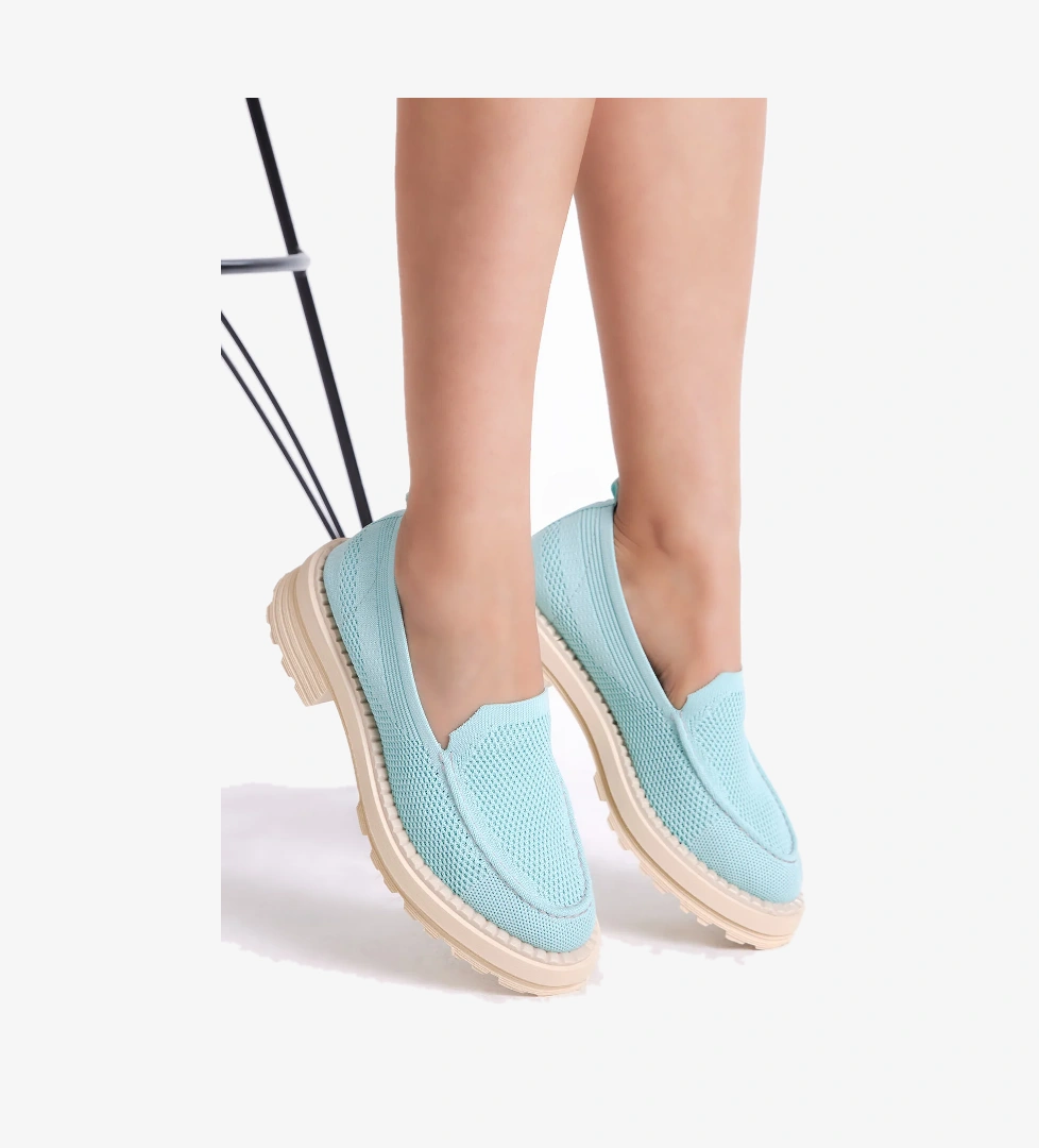 Tonny Black Kadın Turkuaz Rahat Kalıp Triko Sneaker model görseli