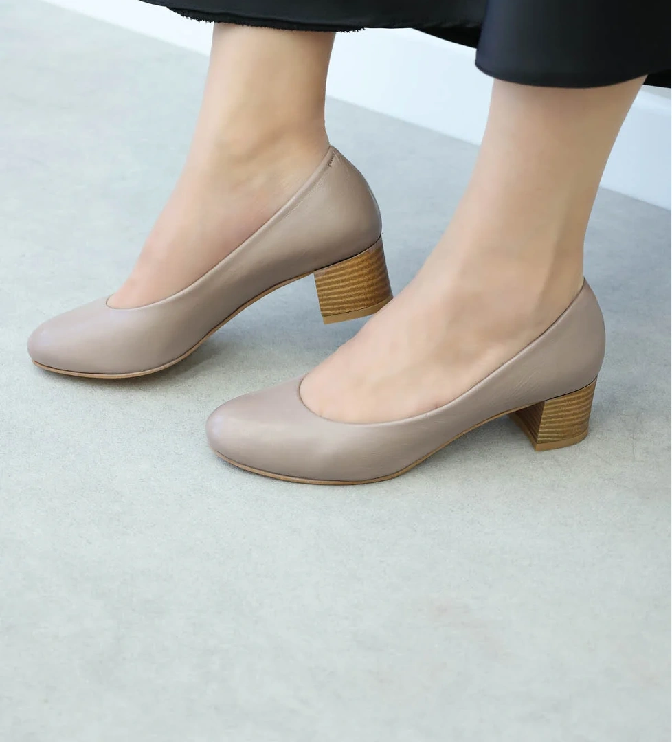 Fast Step Hakiki Deri Kadın Kalın Topuklu Ayakkabı 792za057 model görseli