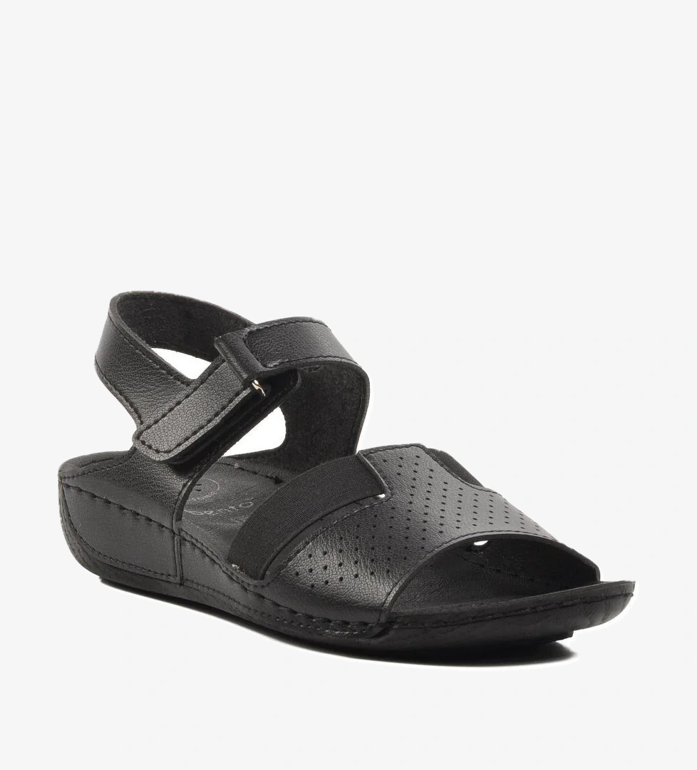 16.047 Siyah Kadın Sandalet