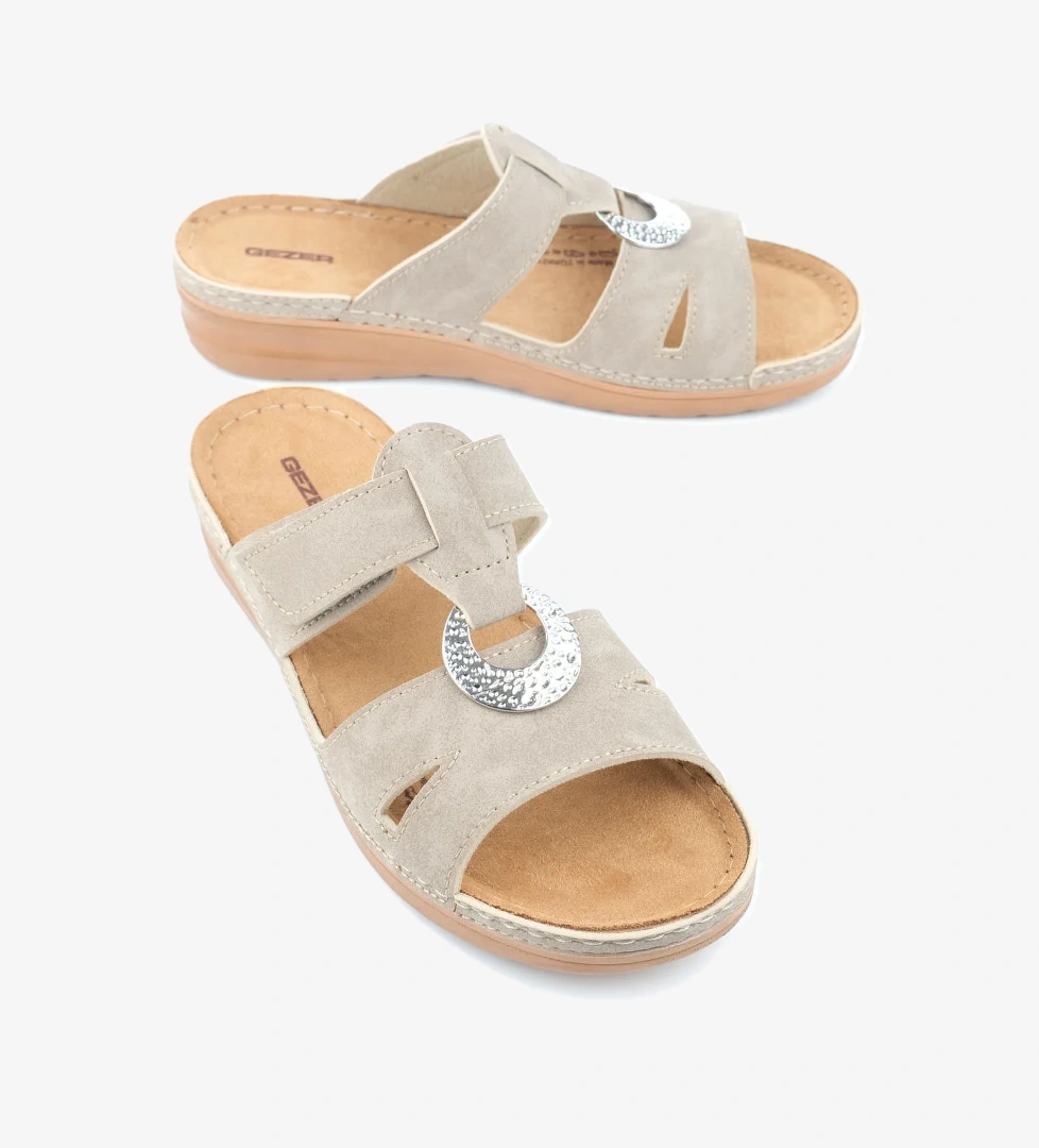 Yazlık Kadın Suni Deri Koleksiyon Cırtlı Ayarlanabilir Terlik - Görsel 1