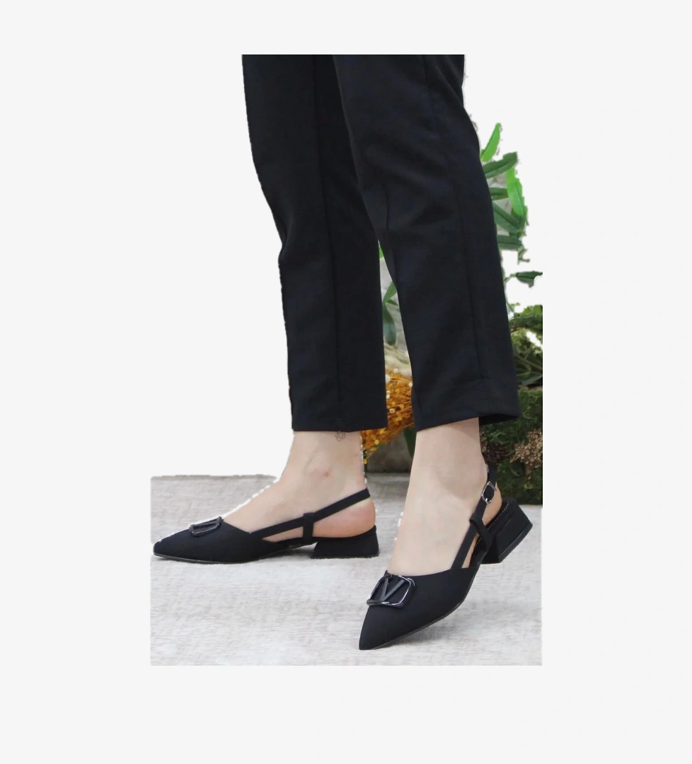 01-902 V Toka Kadın Babet Ayakkabı