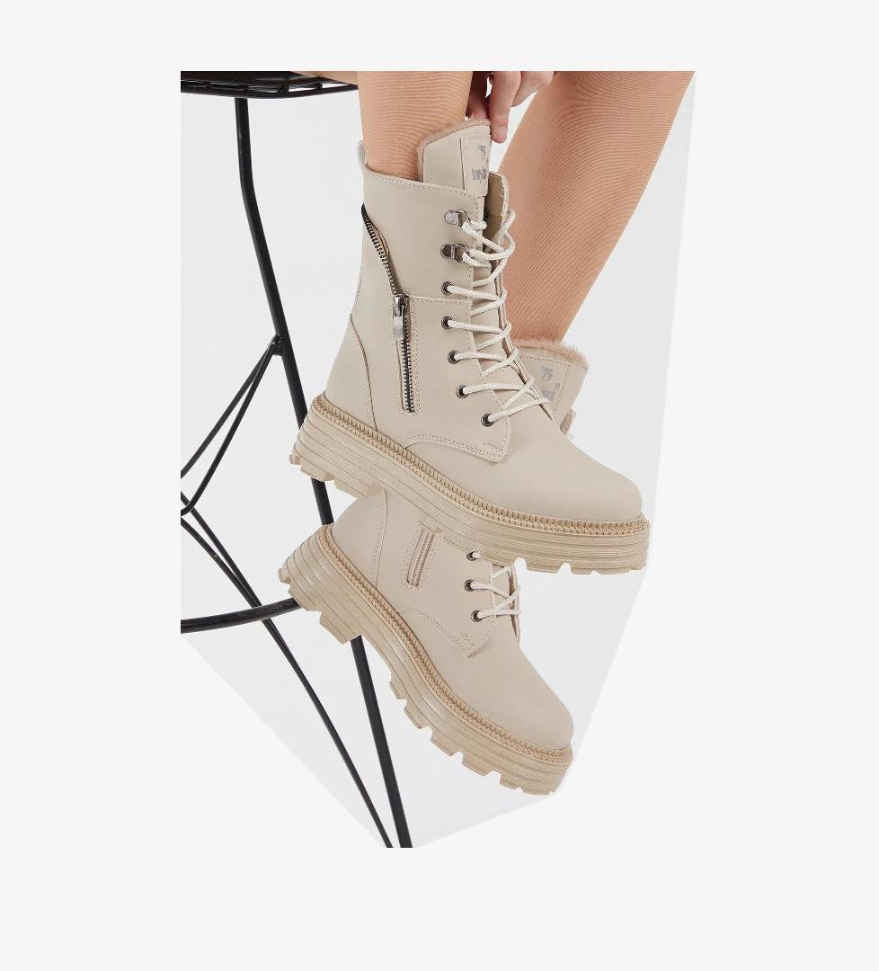 Kadın Krem Cilt Poli Taban Fermuar Detaylı Rahat Kalıp Bağcıklı Bot