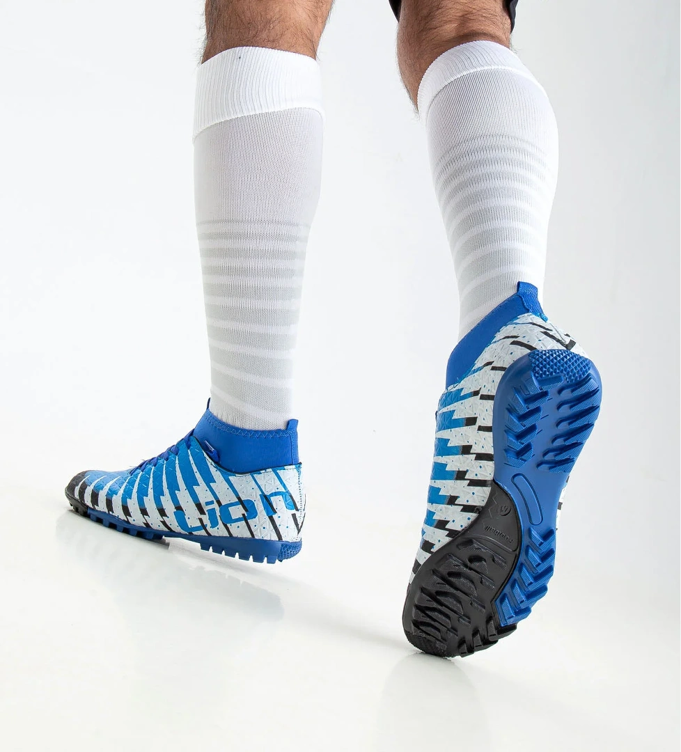 Freemax Unisex Çoraplı Halı saha Futbol Ayakkabısı Siyah Sax model görseli