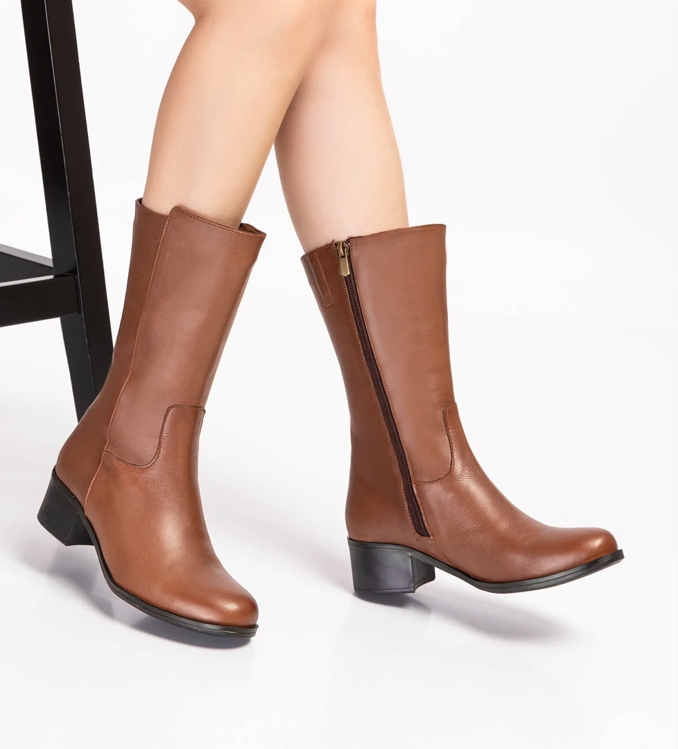 Gondol Hakiki Deri Topuklu Yarım Çizme anl.2119