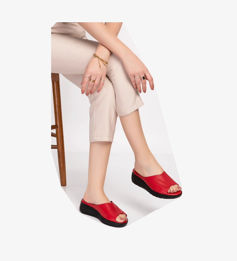 Gondol Hakiki Deri Dolgu Topuk Terlik özl.404