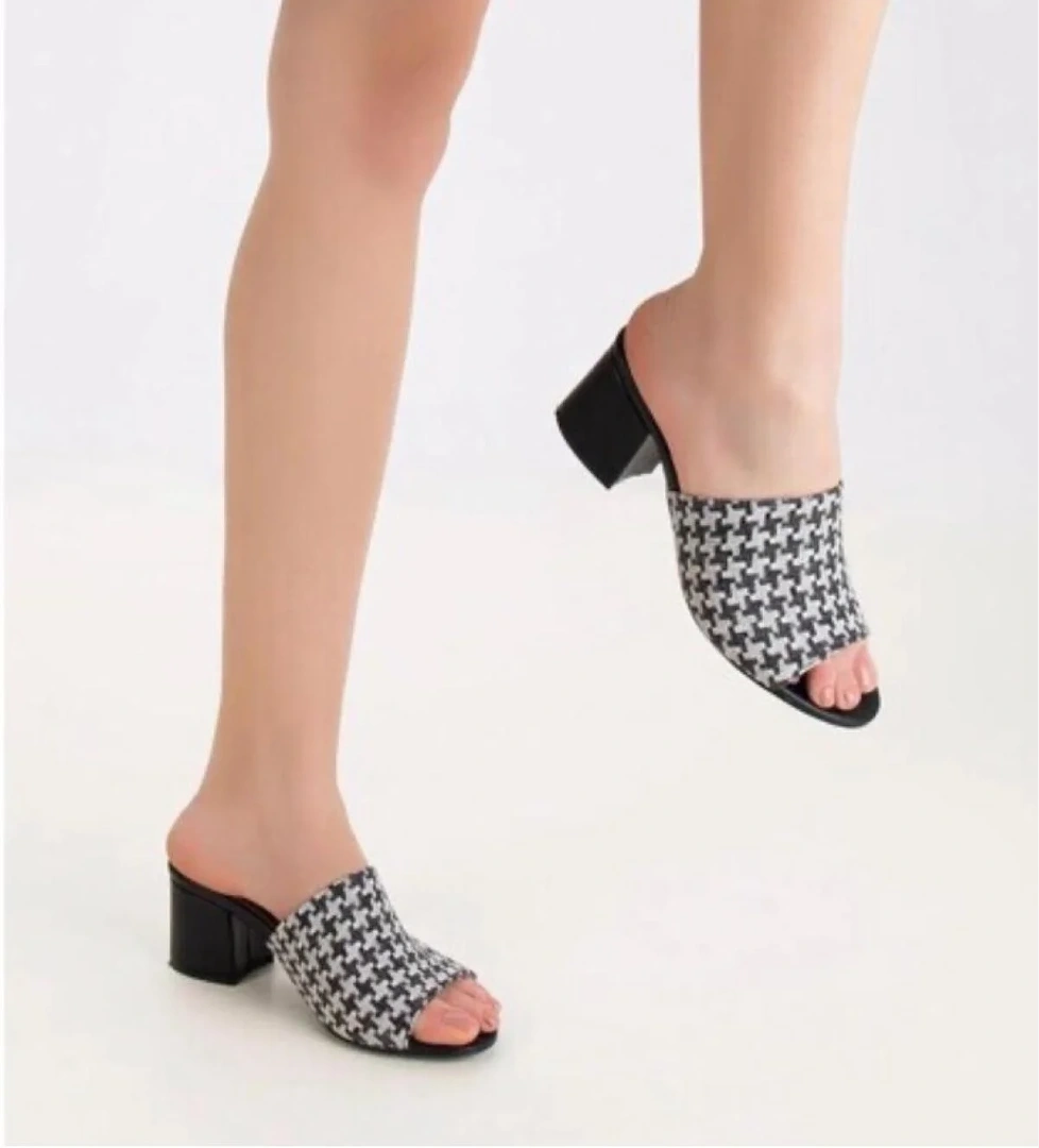 Kadın Topuklu Terlik