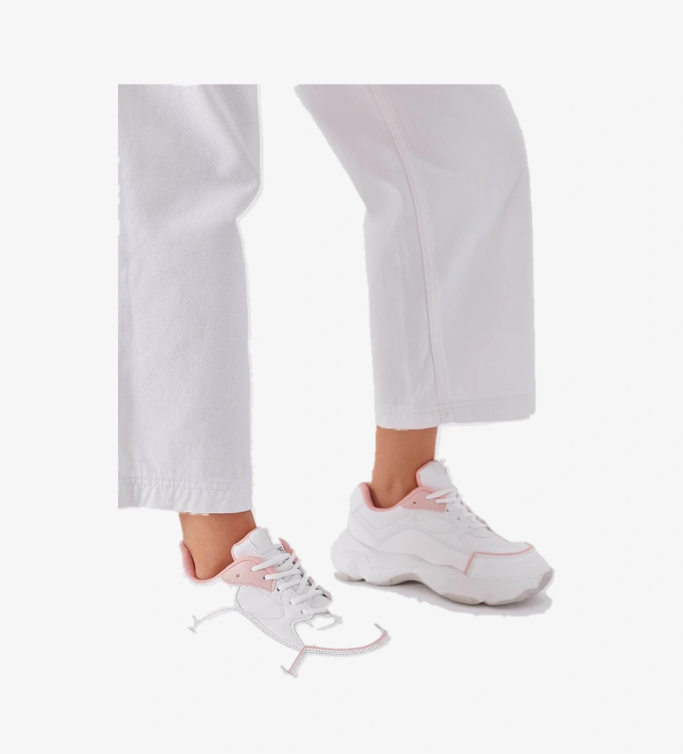 Kadın Beyaz Pembe Rahat Kalıp Yüksek Poli Taban Bağcıklı Spor Ayakkabı