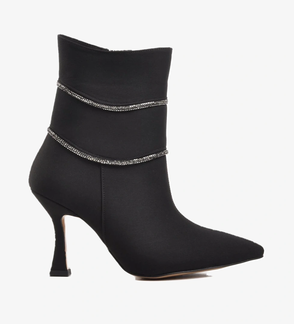 543109 Siyah Saten İçi Polarlı Kadın Topuklu Bot - Görsel 1