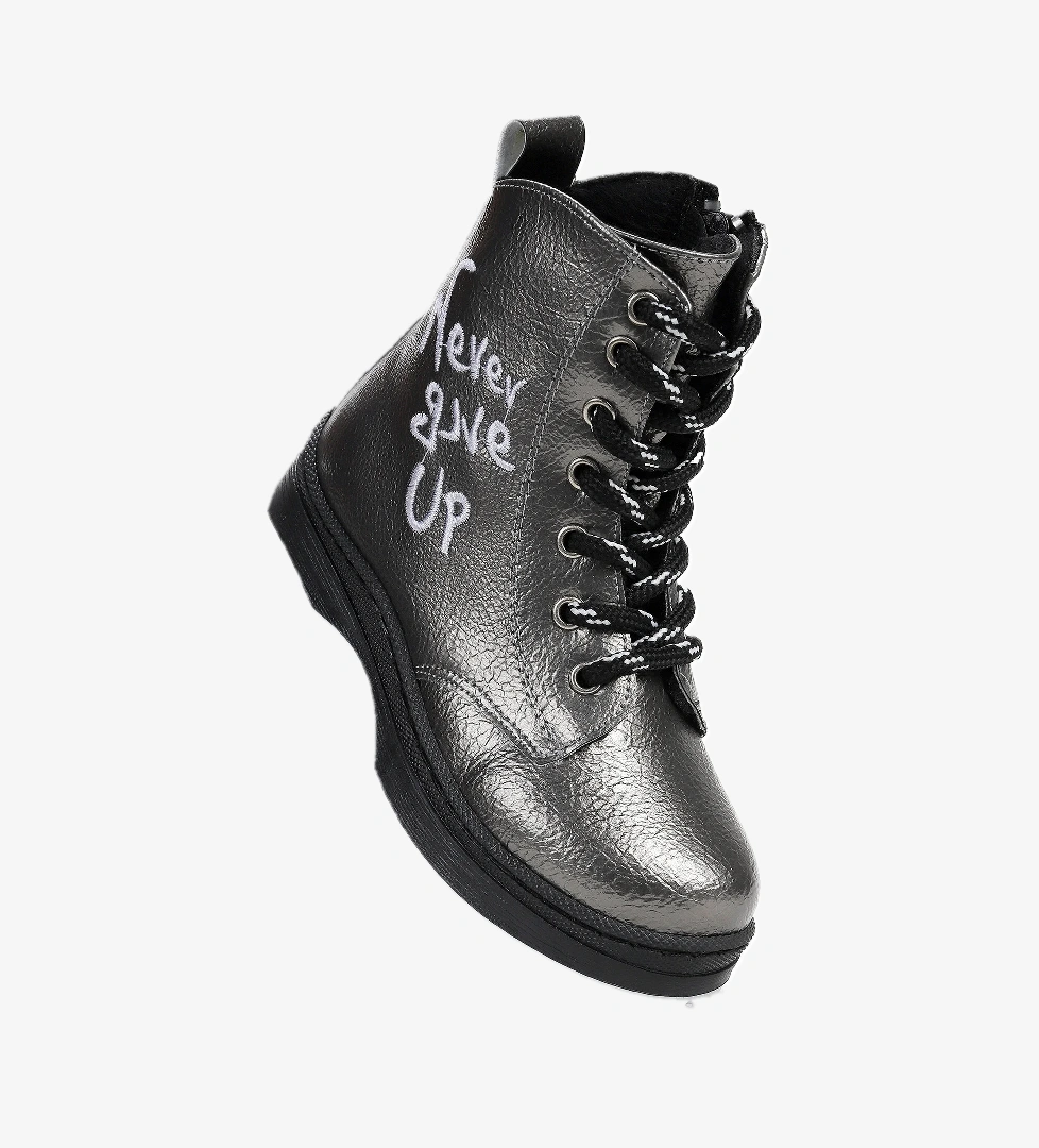 Never Çatlak Termo Taban Kız Çocuk Bot Platin