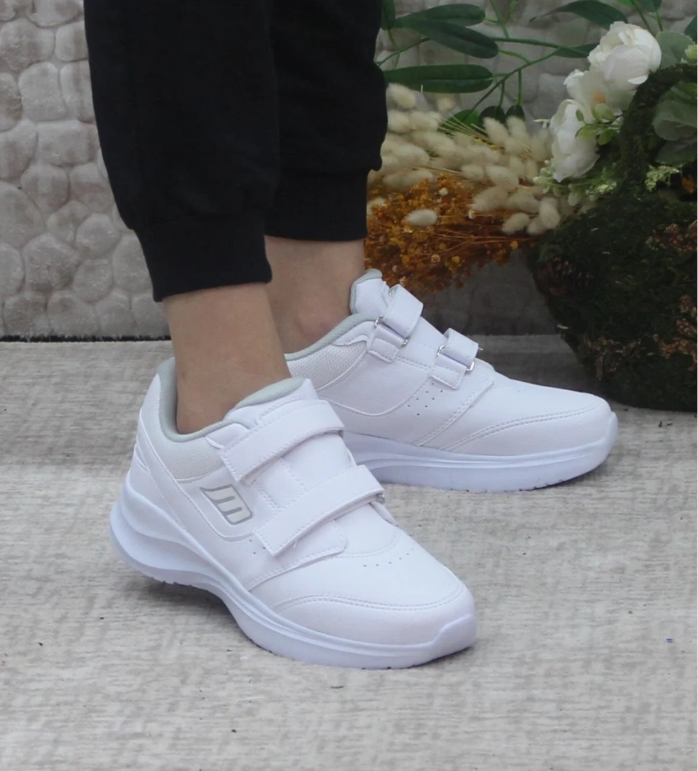 232 1307 Anaatomik Orjinal Ürün Hafif Rahat Çırtlı Spor Ayakkabı