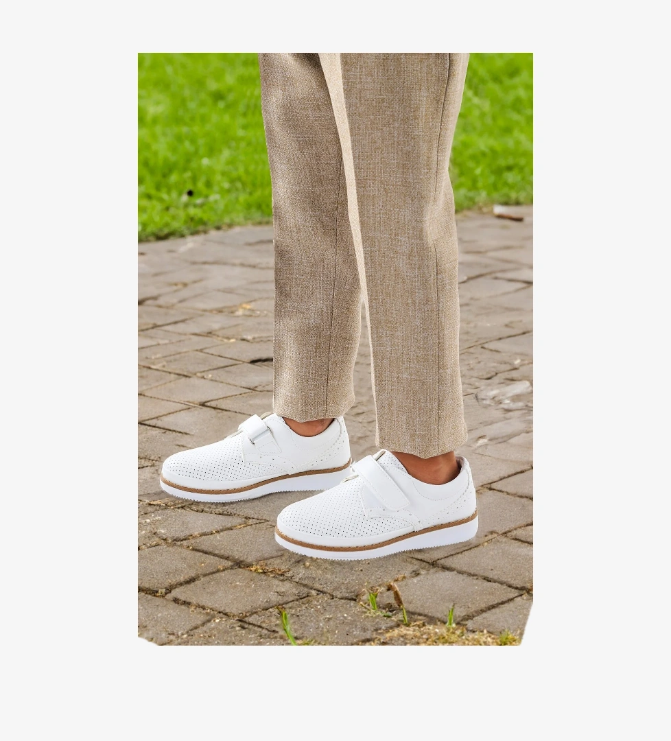 Cırtlı Erkek Bebek Sünnet Ayakkabısı 100 Cilt Beyaz - Görsel 1