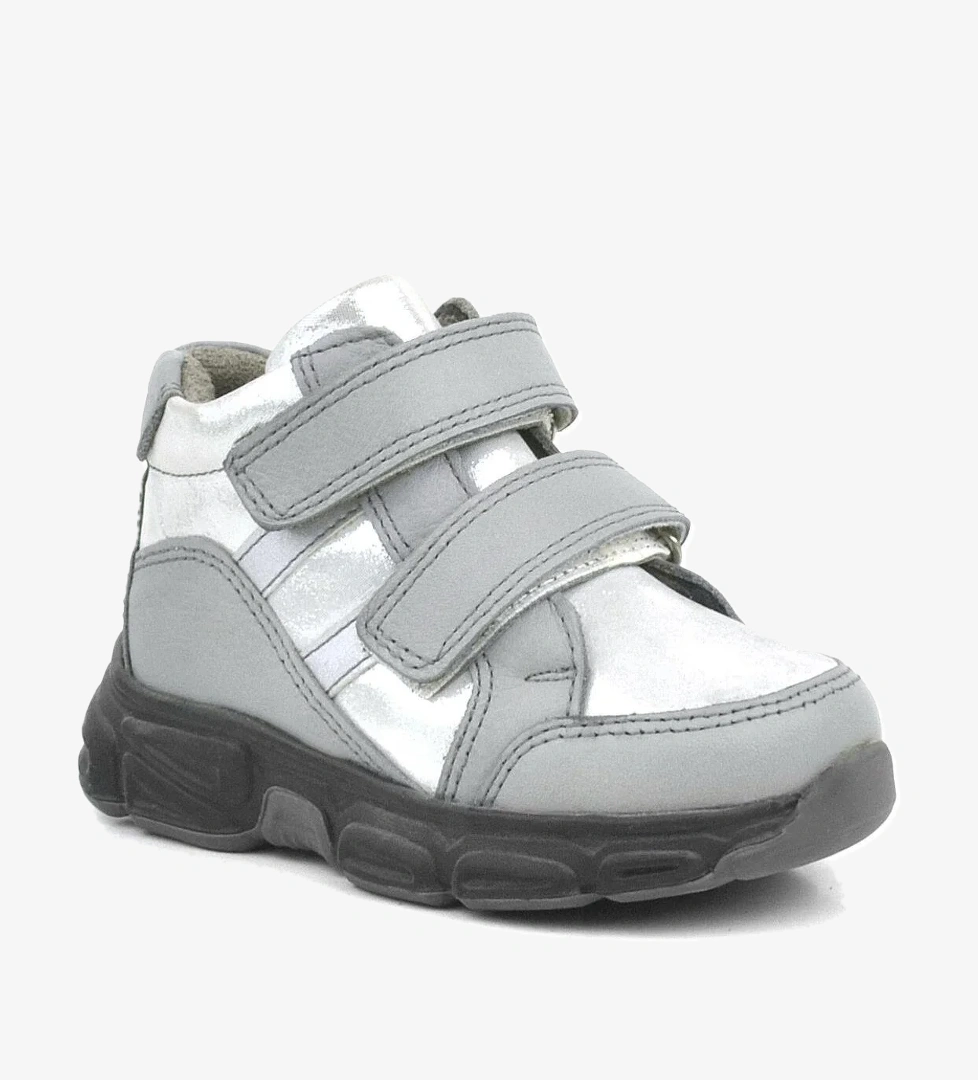 Rakerplus Hakiki Deri Gümüş Simli Cırtlı Kız Bebek Bot Ayakkabı model görseli