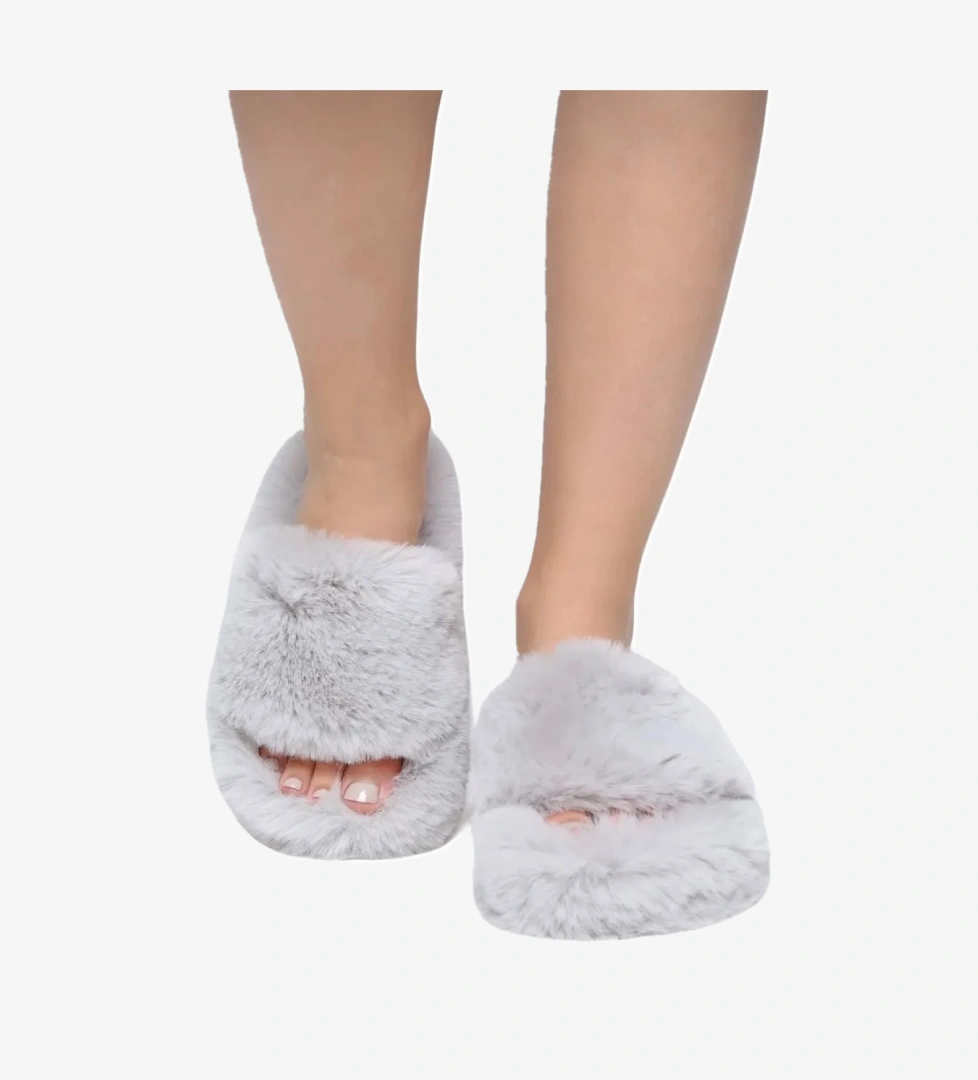 Ekstra Yumuşak Tüylü Kadın Terlik GRİ