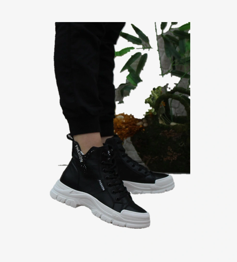 Mehmet Mete Guja 23K310-14 Orijinal Ürün Yumuşak Esnek Kaymaz Taban Kadın Bot model görseli