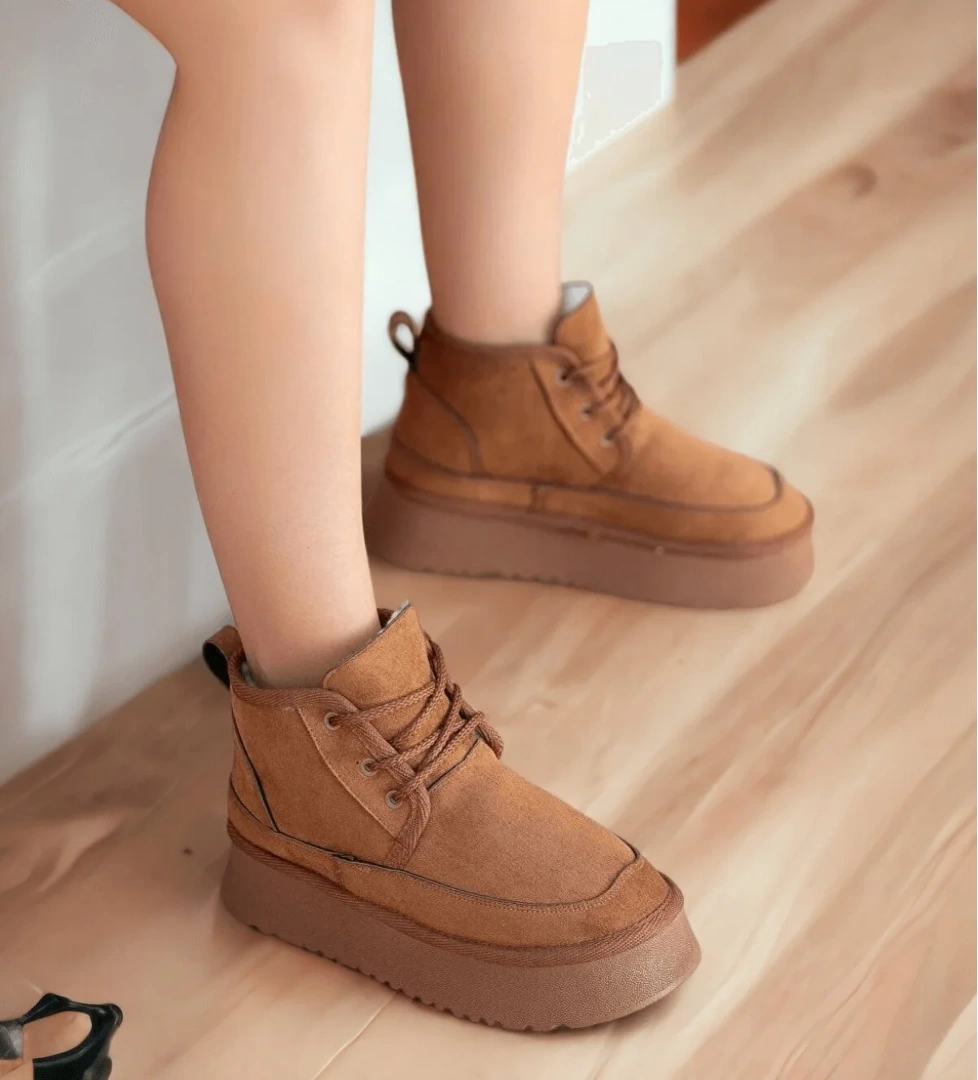 Ugy Taba (4.5 CM) İçi Kürklü Bağcıklı Günlük Kullanım Bot - Görsel 1